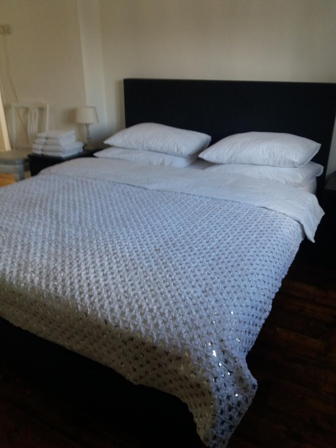 Jamila Suites Amersfoort Bagian luar foto